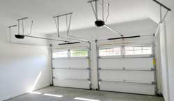 Hollywood Garage Door Repair opener installation