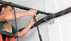 Hollywood Garage Door Repair spring repair